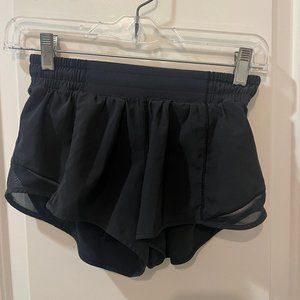 Black Hotty Hot High-Rise Short 2.5-- Lululemon